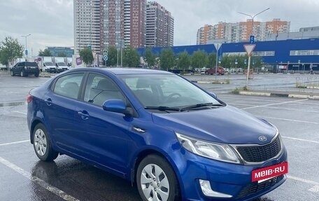 KIA Rio III рестайлинг, 2012 год, 860 000 рублей, 2 фотография