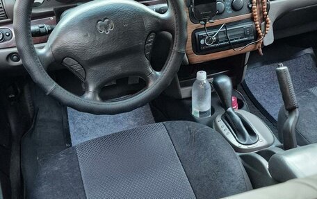 Dodge Stratus II, 2001 год, 260 000 рублей, 5 фотография