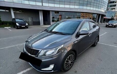 KIA Rio III рестайлинг, 2013 год, 990 000 рублей, 1 фотография