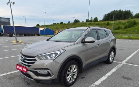 Hyundai Santa Fe III рестайлинг, 2017 год, 2 400 000 рублей, 1 фотография