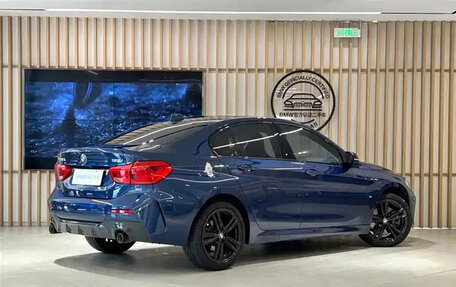 BMW 1 серия, 2022 год, 1 650 000 рублей, 2 фотография