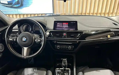 BMW 1 серия, 2022 год, 1 650 000 рублей, 5 фотография