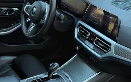 BMW 3 серия, 2019 год, 3 900 000 рублей, 12 фотография