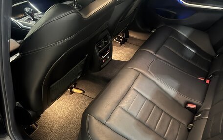 BMW 3 серия, 2019 год, 3 900 000 рублей, 15 фотография