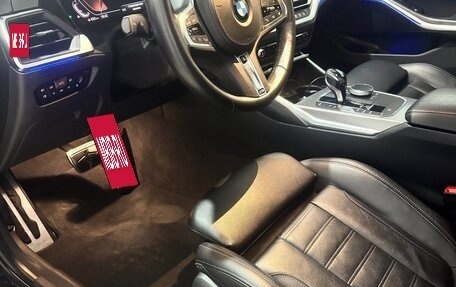 BMW 3 серия, 2019 год, 3 900 000 рублей, 14 фотография