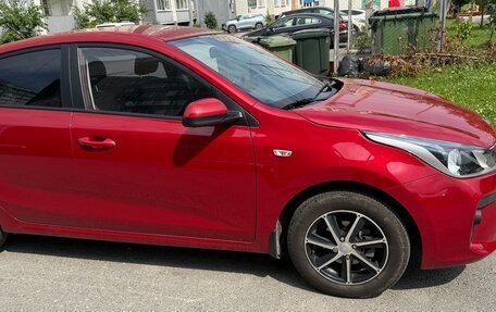 KIA Rio IV, 2020 год, 1 490 000 рублей, 6 фотография