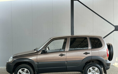 Chevrolet Niva I рестайлинг, 2012 год, 550 000 рублей, 4 фотография