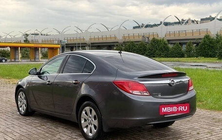 Opel Insignia II рестайлинг, 2011 год, 550 000 рублей, 3 фотография