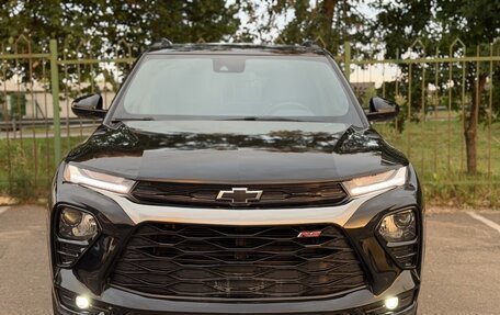 Chevrolet TrailBlazer, 2022 год, 2 200 000 рублей, 2 фотография