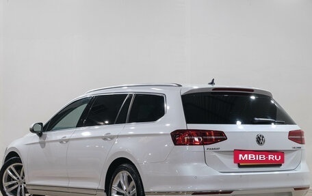 Volkswagen Passat B8 рестайлинг, 2015 год, 1 869 000 рублей, 5 фотография