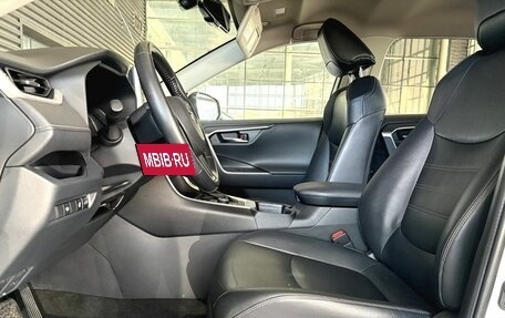 Toyota RAV4, 2022 год, 3 450 000 рублей, 14 фотография