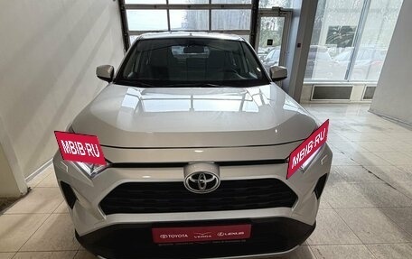 Toyota RAV4, 2020 год, 2 900 000 рублей, 2 фотография
