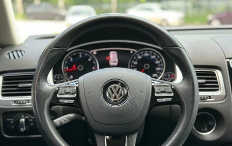 Volkswagen Touareg III, 2015 год, 3 070 000 рублей, 18 фотография