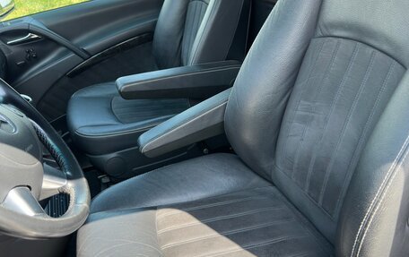 Mercedes-Benz Viano, 2012 год, 2 800 000 рублей, 7 фотография