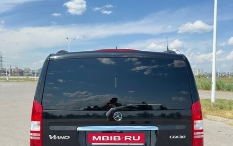 Mercedes-Benz Viano, 2012 год, 2 800 000 рублей, 3 фотография