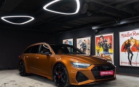 Audi RS 6, 2023 год, 16 890 000 рублей, 1 фотография