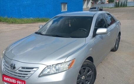 Toyota Camry, 2007 год, 800 000 рублей, 3 фотография