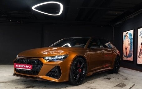 Audi RS 6, 2023 год, 16 890 000 рублей, 5 фотография