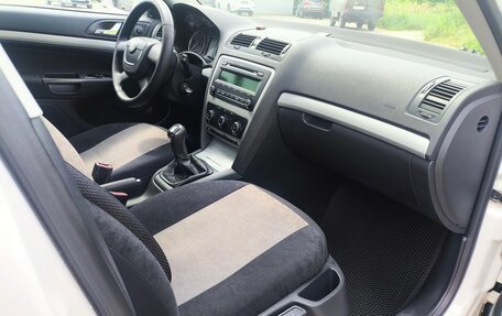 Skoda Octavia, 2012 год, 765 000 рублей, 26 фотография