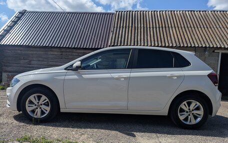 Volkswagen Polo, 2022 год, 1 830 000 рублей, 2 фотография