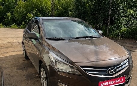 Hyundai Solaris II рестайлинг, 2014 год, 850 000 рублей, 1 фотография