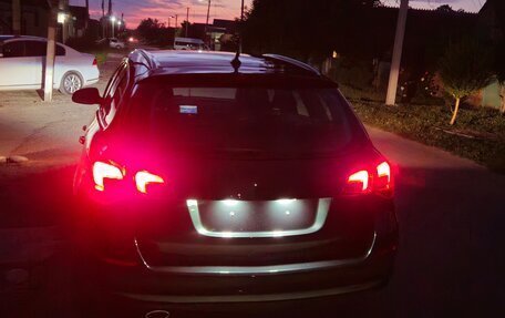 Opel Astra J, 2011 год, 799 000 рублей, 10 фотография