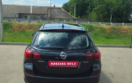 Opel Astra J, 2011 год, 799 000 рублей, 8 фотография
