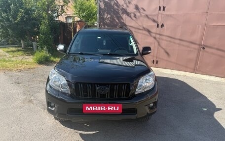Toyota Land Cruiser Prado 150 рестайлинг 2, 2010 год, 2 350 000 рублей, 2 фотография
