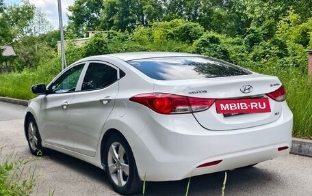Hyundai Elantra V, 2012 год, 2 фотография