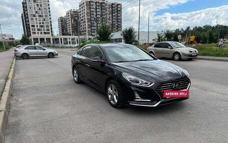 Hyundai Sonata VII, 2019 год, 2 100 000 рублей, 2 фотография