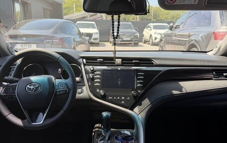 Toyota Camry, 2020 год, 2 380 678 рублей, 4 фотография