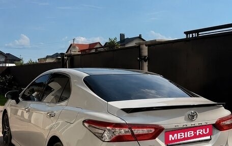 Toyota Camry, 2020 год, 2 380 678 рублей, 2 фотография