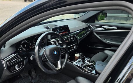 BMW 5 серия, 2018 год, 2 350 000 рублей, 9 фотография
