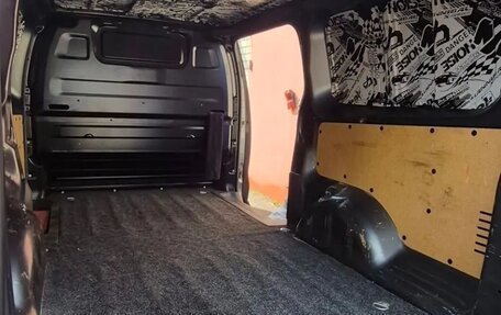 Opel Vivaro, 2021 год, 2 750 000 рублей, 3 фотография