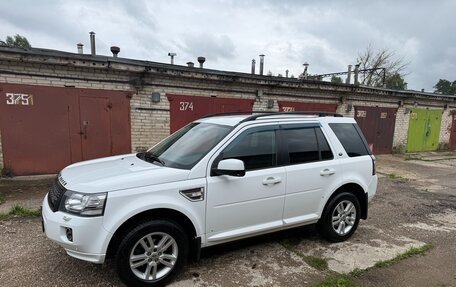 Land Rover Freelander II рестайлинг 2, 2013 год, 1 630 000 рублей, 3 фотография