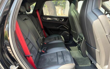 Porsche Cayenne III, 2021 год, 11 297 000 рублей, 22 фотография