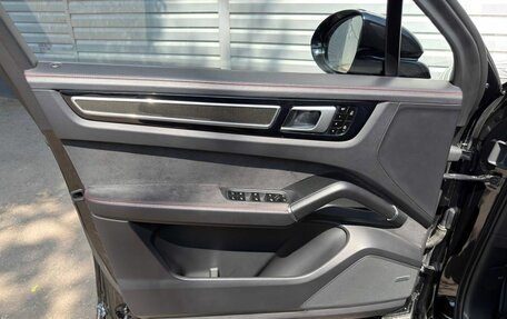 Porsche Cayenne III, 2021 год, 11 297 000 рублей, 15 фотография