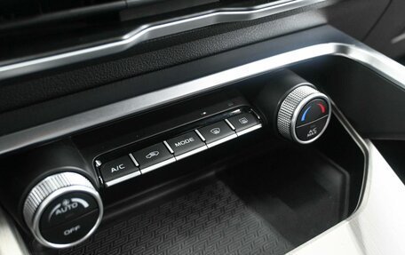 Geely Coolray I, 2022 год, 1 969 900 рублей, 26 фотография