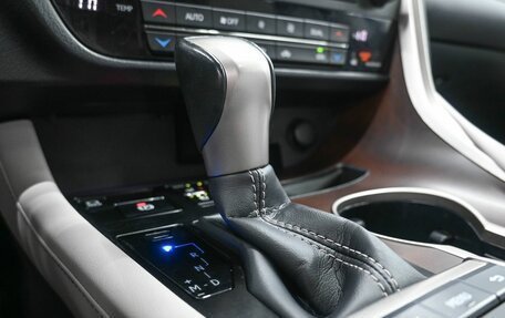 Lexus RX IV рестайлинг, 2020 год, 5 849 900 рублей, 25 фотография