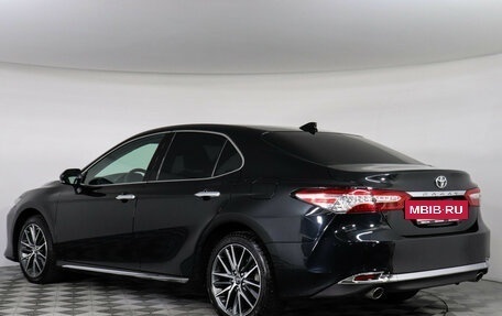 Toyota Camry, 2023 год, 3 647 000 рублей, 8 фотография