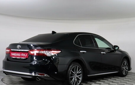 Toyota Camry, 2023 год, 3 647 000 рублей, 6 фотография