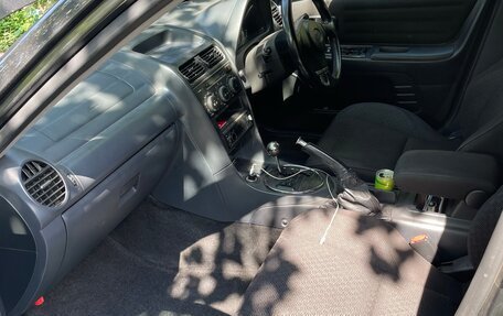Toyota Altezza, 2002 год, 990 000 рублей, 24 фотография