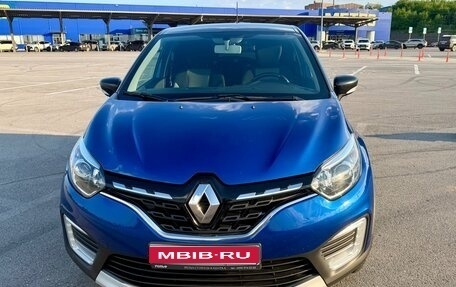 Renault Kaptur I рестайлинг, 2020 год, 1 380 000 рублей, 1 фотография