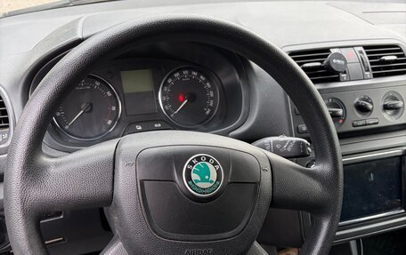 Skoda Fabia II, 2012 год, 595 000 рублей, 4 фотография