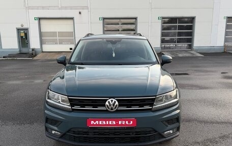 Volkswagen Tiguan II, 2020 год, 2 340 000 рублей, 1 фотография