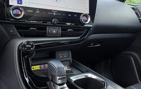 Lexus NX, 2022 год, 7 777 777 рублей, 10 фотография