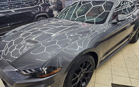 Ford Mustang VI рестайлинг, 2022 год, 4 150 000 рублей, 3 фотография