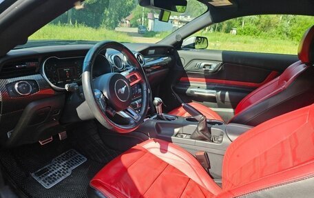 Ford Mustang VI рестайлинг, 2022 год, 4 150 000 рублей, 8 фотография
