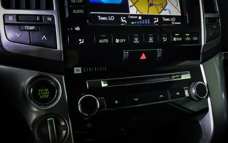 Toyota Land Cruiser 200, 2012 год, 3 490 000 рублей, 20 фотография