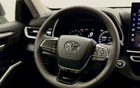 Toyota Highlander, 2026 год, 5 650 000 рублей, 20 фотография